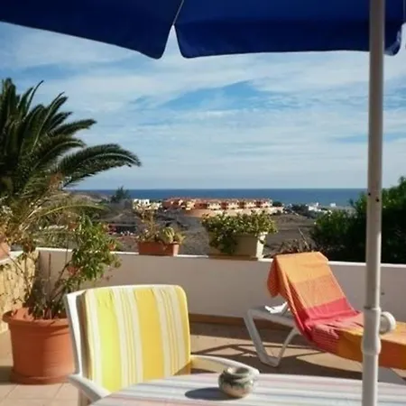 Charmantes In Mit Grossem Balkon Und Meerblick Feriehus *